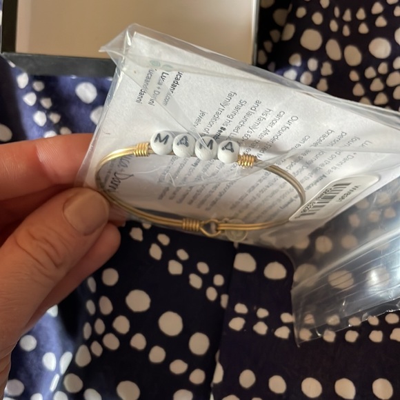 Luca & Danni Mama Bracelet - Picture 3 of 6